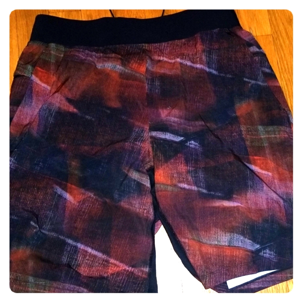 Lululemon mens workout shorts